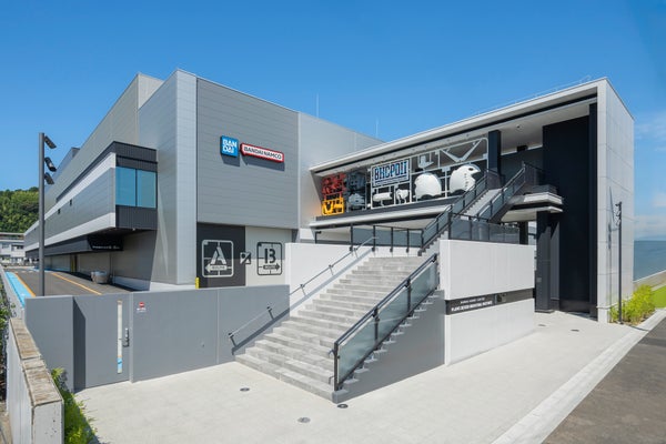 【東京駅_鍛冶橋駐車場発】 ツアー初登場!「BHCPDII MUSEUM」 “プラモデザイナー” プラモ製造工程体験!と特別特典!バンダイホビーセンター1階エントランス見学 モニターツアー1